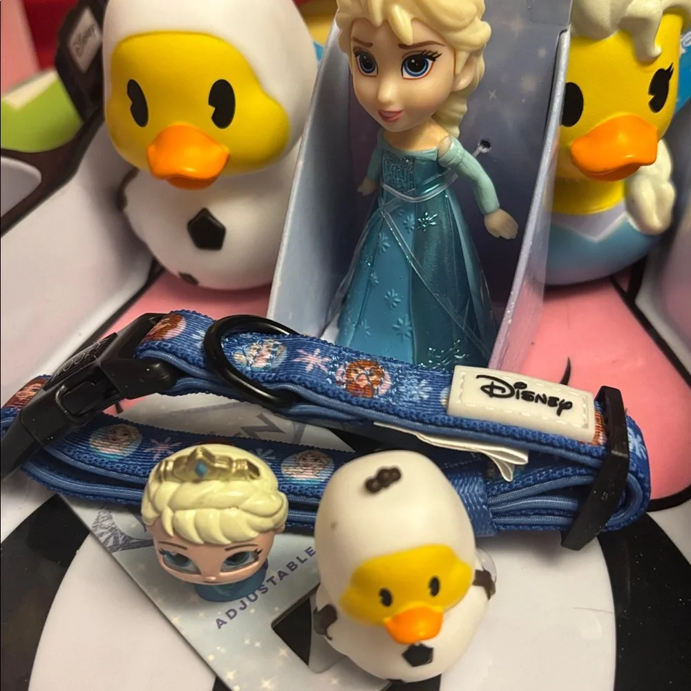 Disney Frozen 6 PCS Bundle Dog Collar Ducks Dolls